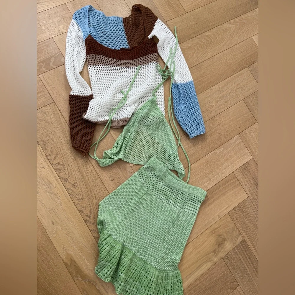 Two crochet pieces - Picture 1 of 6